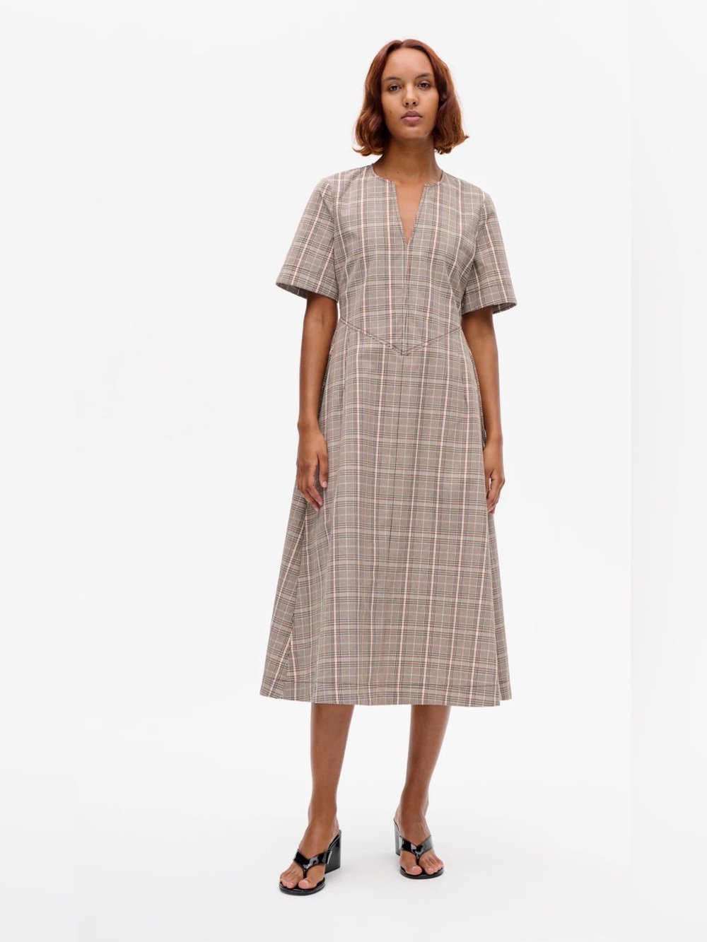Baum und pferdgarten Midi Plaid Dress with Notch Neck in Taupe size US 8